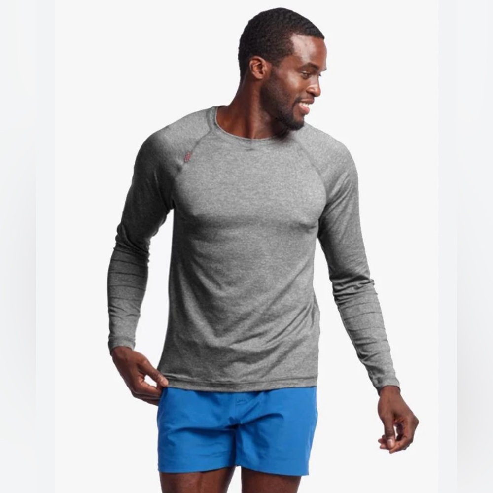 RHONE Reign Long Sleeve Athletic Wear long Sleeve Shirt, Hesthered Grey, size L